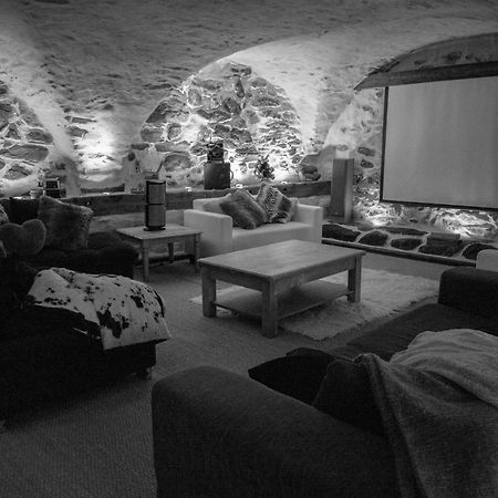 Chez Bear Bed & Breakfast บรีอองซง ภายนอก รูปภาพ